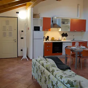 Appartamento Casa Viola, Deliziosa Mansarda In Centro Storico, Modena